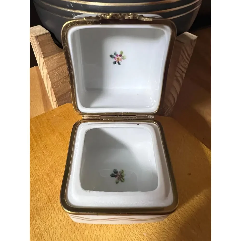 Rare Vintage Harrods London Exclusive Limoges Porcelain Box